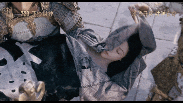 《封神》：「万里挑一」的妲己是俄罗斯美女，在电影中「爬呀爬」