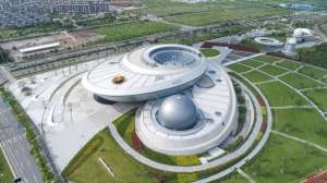 虚拟天文馆(探秘上海天文馆：全球最大天文馆为何成为“网红”新地标？)