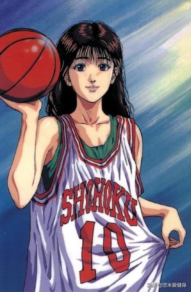 31岁混血美女宫河麻耶,拥有高挑纤细身材,4个动作练出完美翘臀