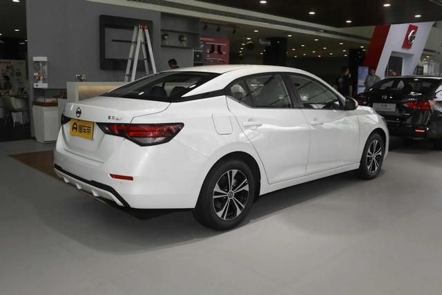 预算13万,卡罗拉和轩逸二选一,到底谁更值得入手?