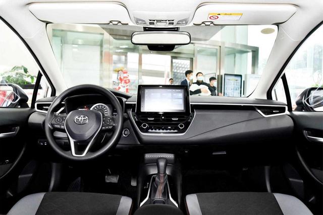 预算13万,卡罗拉和轩逸二选一,到底谁更值得入手?