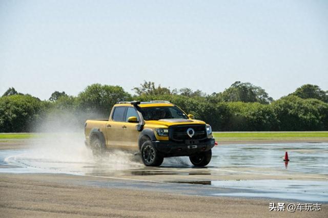 长城坦克500和Alpha PHEV 首次试驾:扩大续航里程