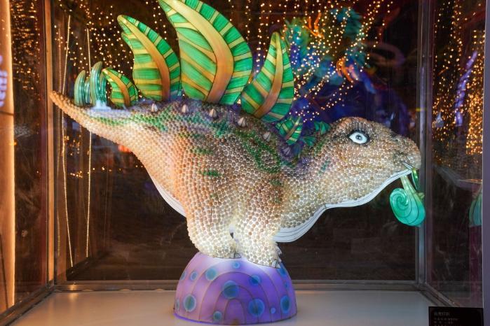 文化中国行·镜头里的非遗年|非遗灯会耀新春