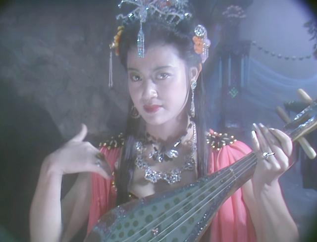 《西游记》中颜值最高的八位女妖,有两位是狐狸变化而成的