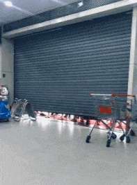 地铁美女吧(武汉地铁美女照片惊艳亮相，令人惊叹，网友赞叹：实在太漂亮了)