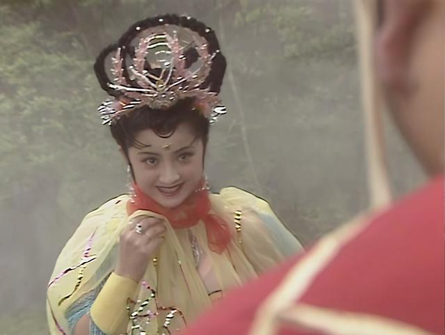 《西游记》中颜值最高的八位女妖,有两位是狐狸变化而成的