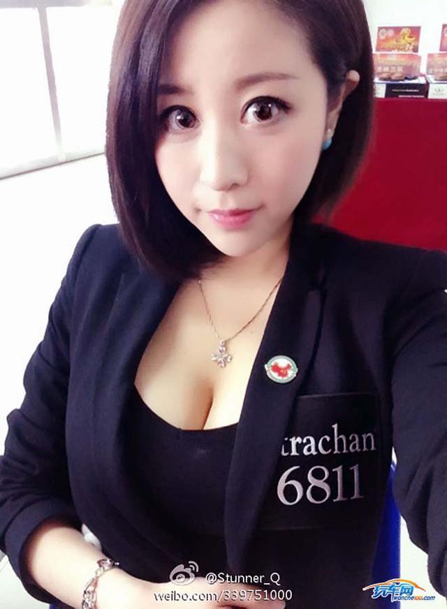 桌子旁的美女,世界最美的台球女神