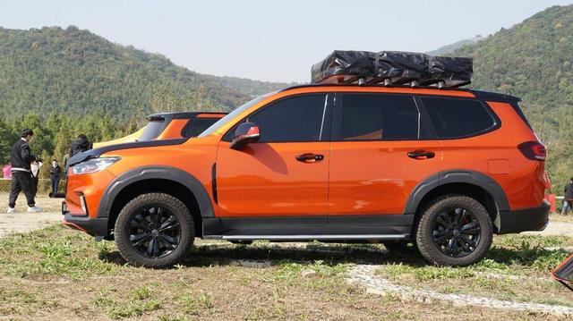 带大梁两把锁,7种模式,试驾大通D90 Pro