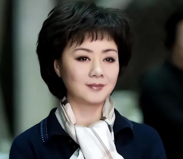 她是公认的京剧第一美女!到底有多美?这些戏服照,惊艳了全世界