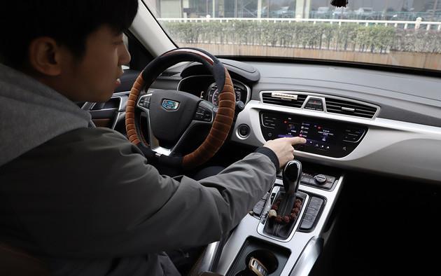 担心车机系统会过时?后装GKUI车机系统让中控大屏不再是摆设