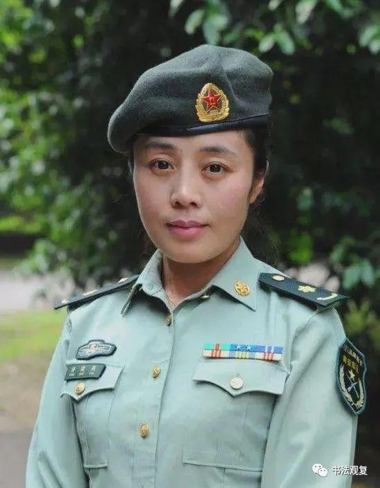 10位美女书法家写小楷,请欣赏。