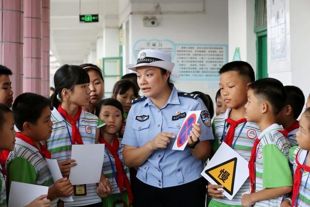 行人闯红灯可以不让行吗?不让行将承担什么责任?