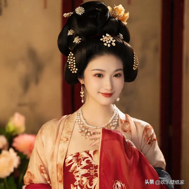 一组温婉美丽的国风美女|微信女头像