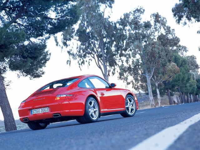 私家车连续不停能开多久?分析后得出这个数是极限,超过就是玩火