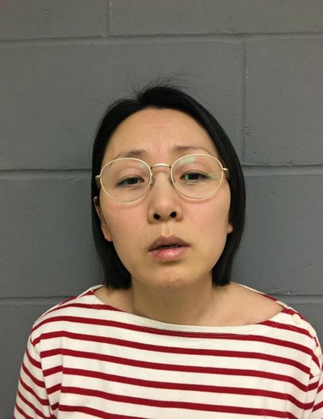 美国亚裔女教授捆绑亲夫长达7小时,男子挣扎求饶未果最终惨死