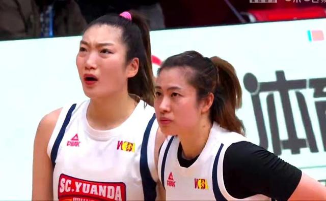 四川女篮总冠军悬了,李梦惨遭昔日队友围剿,恐第二战无力翻盘