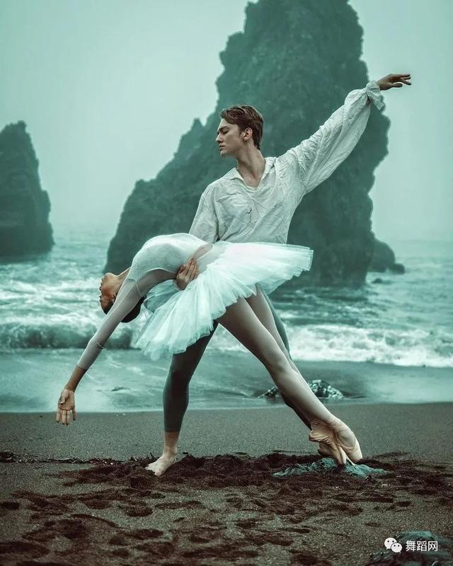 安利一组双人舞蹈照片,美扑面而来