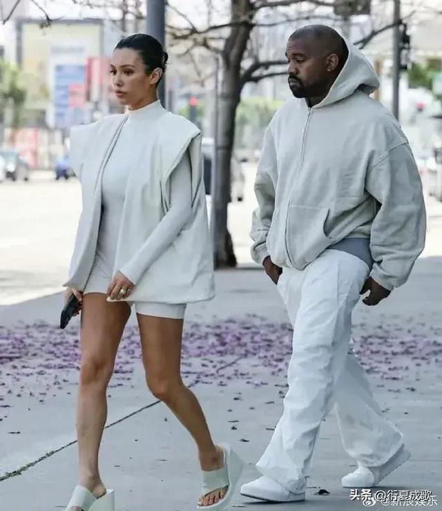 真正的水蜜桃美胸,不羁放荡展露自己身材的李丽珍