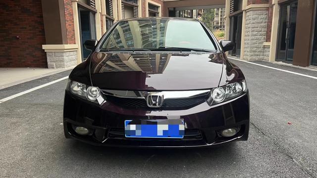 2.1万的 2009款思域跑了 13万公里,3次过户值得买吗?