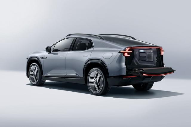 可变形的汽车!家庭大玩具!长安启源E07上市售价19.99万元起