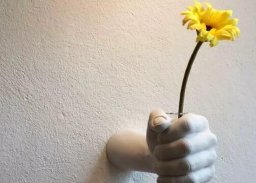 老公爱车如狂,装饰新家全用汽车零件做摆件,效果堪比4s店