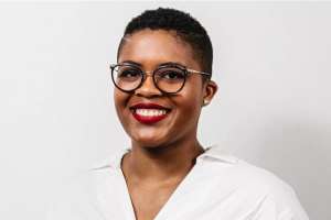 黑人美女屁(美国一参议员穿比基尼倒立抖臀为竞选拉票引批评 回应：不后悔)