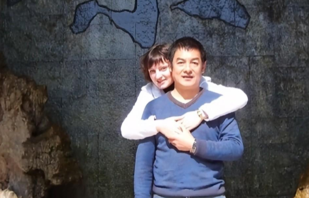 俄罗斯美女,不要车不要房,听从父亲遗言,远嫁中国,变成赢家