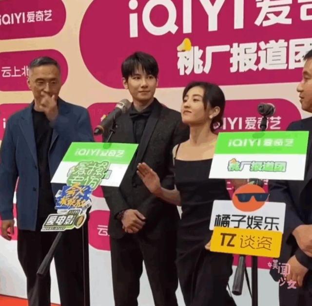 张子枫:三亿网友都在讨论她的胸,这胸碍了谁的眼?