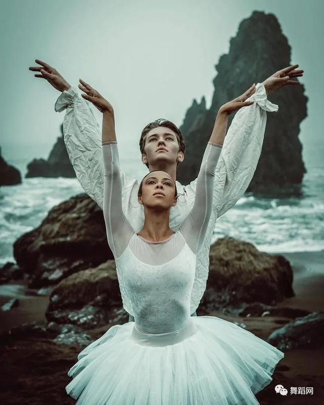 安利一组双人舞蹈照片,美扑面而来
