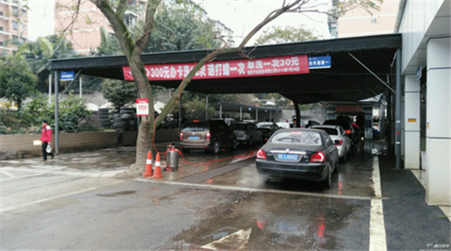 泸州:春节假期过后 服务业价格开始回调