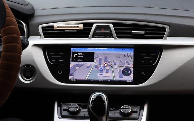 担心车机系统会过时?后装GKUI车机系统让中控大屏不再是摆设