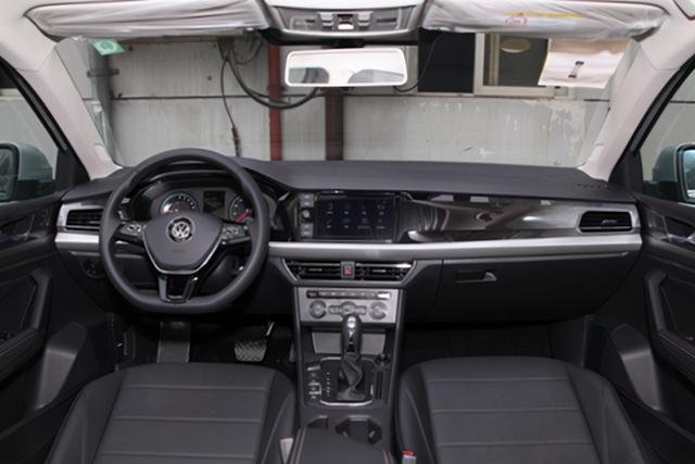 补贴力度大、颜值档次高!这4款十万级的纯电家轿,都是代步首选