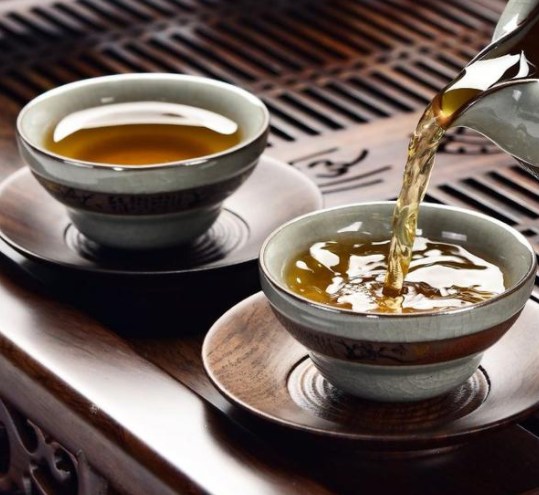 俄罗斯美女,不要车不要房,听从父亲遗言,远嫁中国,变成赢家