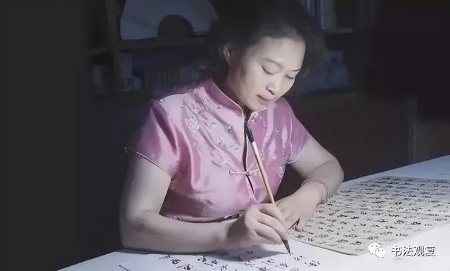 10位美女书法家写小楷,请欣赏。