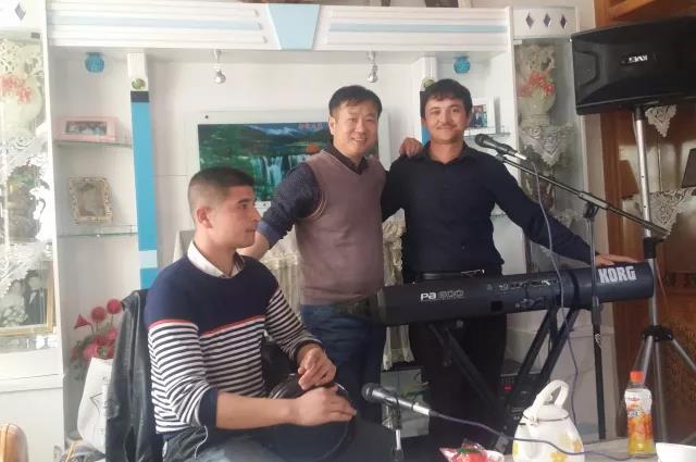 陈军:我在和田参加一场迟来的婚礼