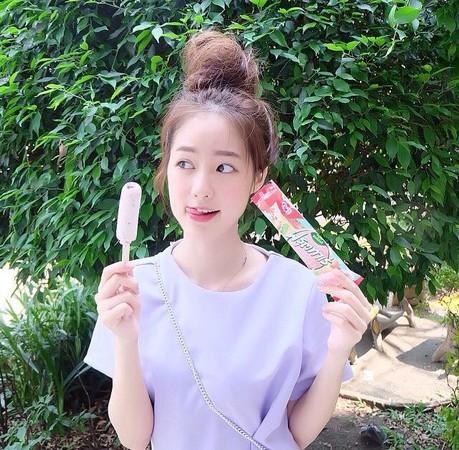 泰国舔冰妹气质太甜美,伸可爱小舌头让网友想入非非