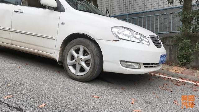 自动挡坡道停车你真的会吗?不注意挂挡顺序,变速箱随时卡死