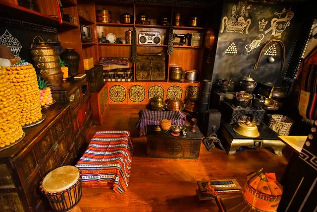 西藏旅游不可错过的藏式餐厅,品美食长见识,藏族美女能歌善舞