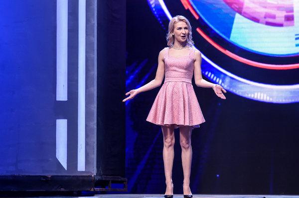 《非诚勿扰》美女留学生被学校清退？读博写不出论文，是综艺常客