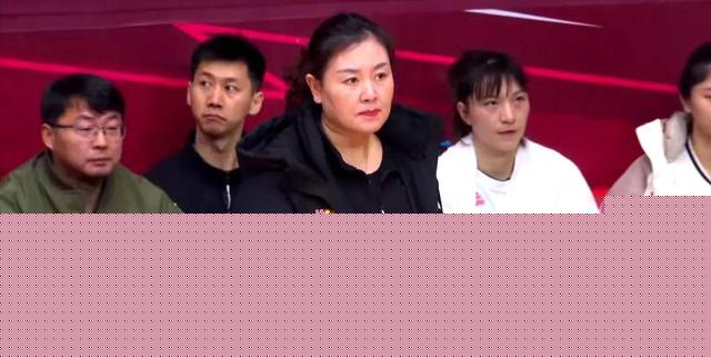 四川女篮总冠军悬了,李梦惨遭昔日队友围剿,恐第二战无力翻盘