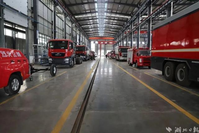 随州江南专汽：“党小组”放出“大能量”