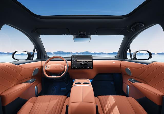 可变形的汽车!家庭大玩具!长安启源E07上市售价19.99万元起