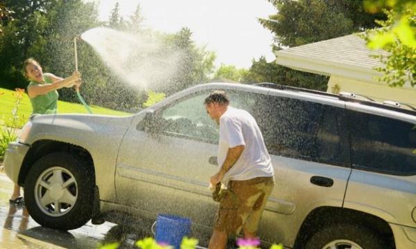 洗车后下雨不可怕,没做雨后修护才可怕,快来瞧瞧吧