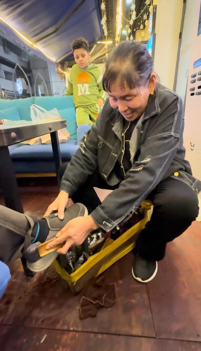 义乌大妈因这个本领火爆全网!上海曾是她的第一站……