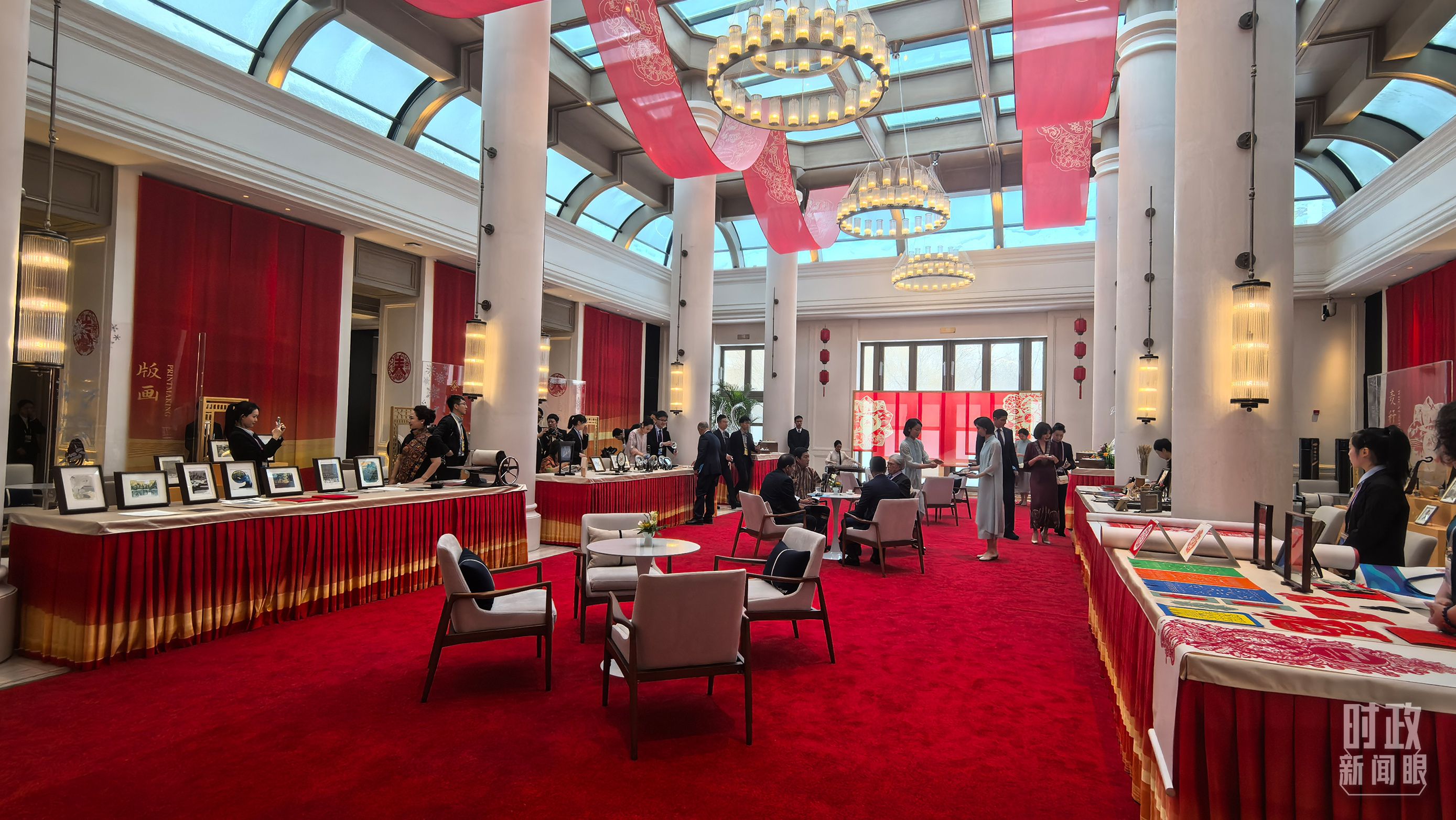 时政新闻眼丨中国再迎冰雪盛会,习近平这样阐释亚冬会主题