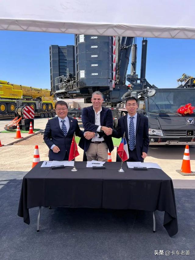 “黑金刚”驶入智利,徐工全地面起重机正式交付!