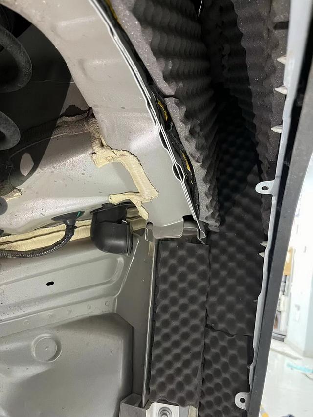 静音安心 银川元音改吉利博越L汽车隔音改装大白鲨