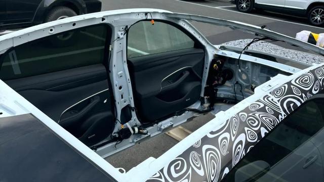 小米汽车白车身曝光!年轻人的第一台轿跑?