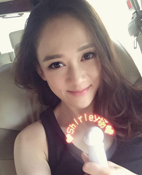 大额头将是衡量美女的新标准