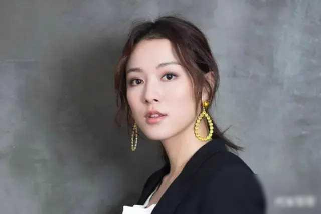 广东盛产美女!来自广东的20位女星,个个如花似玉,性感迷人